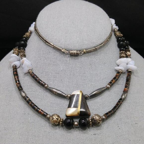 Vintage Artisan Gemstone Natural Bead Necklace, Quartz Shell Wood, 23 Inches - Picture 8 of 10